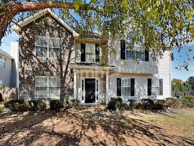 Building Photo - 705 Compton Ln