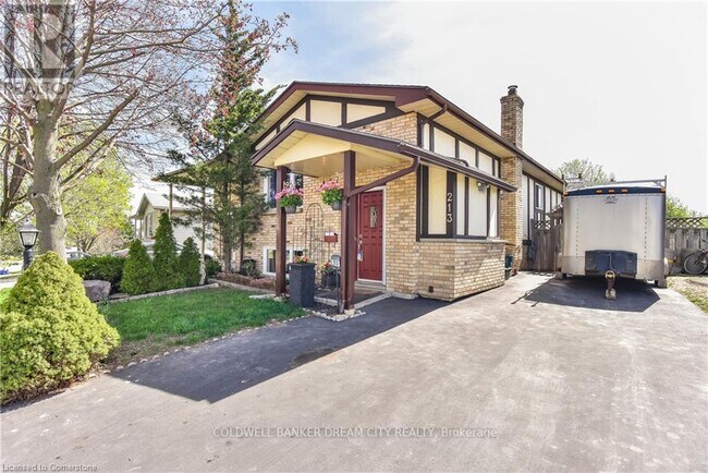 Photo - 213 Scott Rd