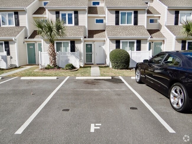 Building Photo - Beautifully Remodeled 2 Bed/2 Bath in Deer... Rental