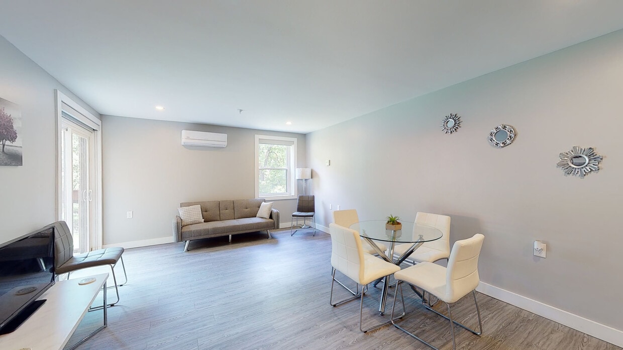 Photo - High Pointe Apartments