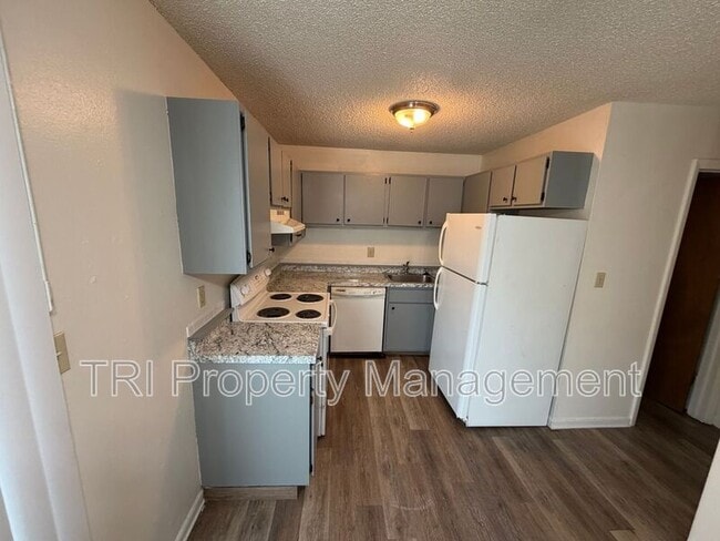 Photo - 732 37th Ave Ct