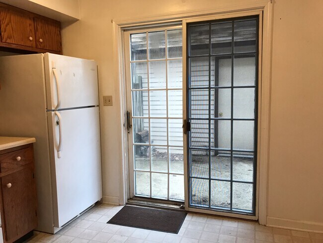 Patio door to private space - 1 Utica Cir