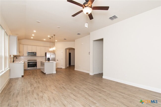Photo - 250 Sugar Cane Rd