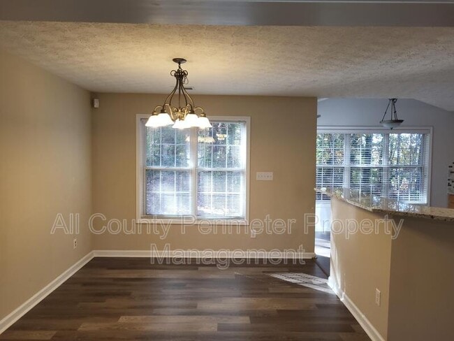 Photo - 287 Ridgestone Way SW