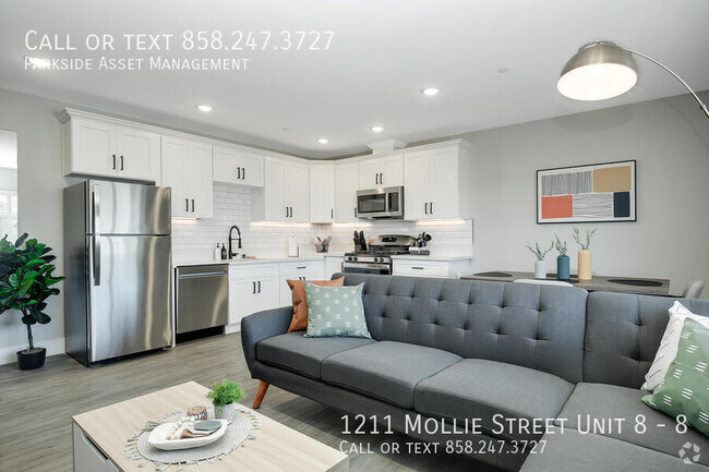 Building Photo - $1,000 Move-in Credit! The Carl on Lauretta Unit 8 Rental