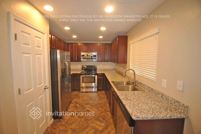 Photo - 2528 W Prospector Way