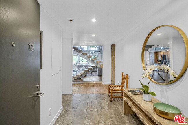 Photo - 1855 Industrial St Unit 112