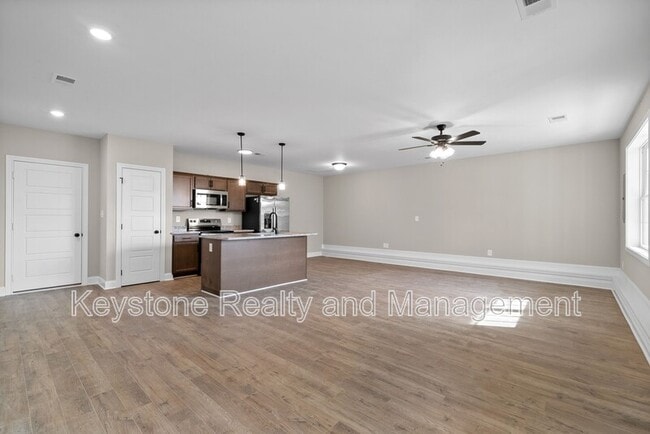 Photo - 125 Roadrunner Ct