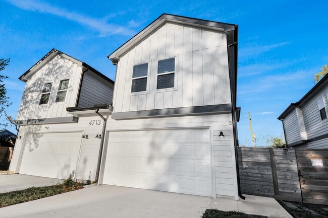 Photo - 4713 Talina Way