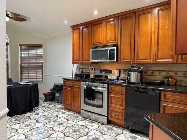 Photo - 9442 Carmalee St