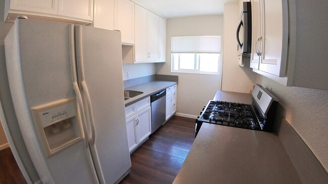 Photo - 24242 Pine St Unidad B