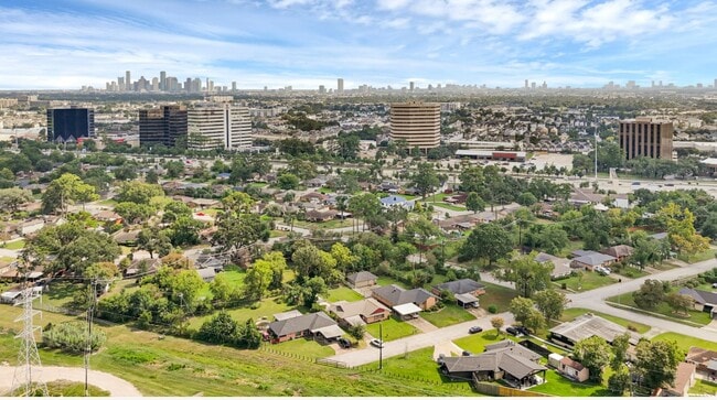 Building Photo - 1235 Ansbury Dr