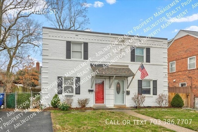 Building Photo - 836 S Irving St