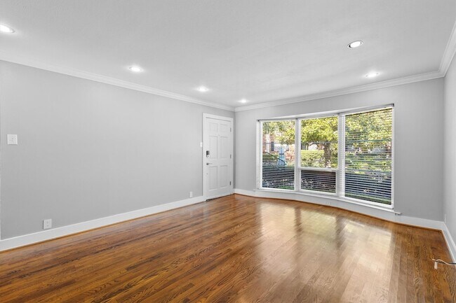 Photo - 3012 Mahanna Springs Dr Unidad A