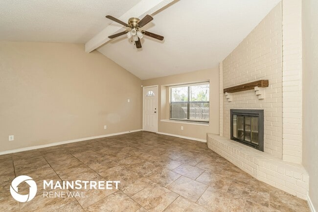 Photo - 907 Cresthaven Dr