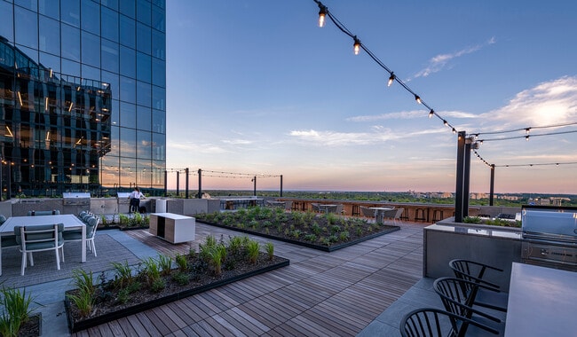 Your community rooftop deck is your space to enjoy from the 17th floor
