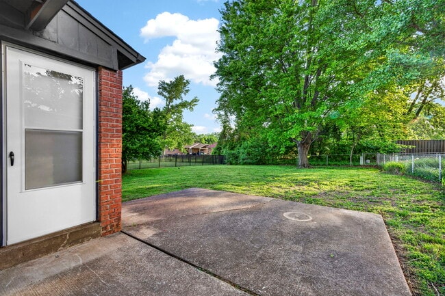 Photo - 2246 Bensonhurst Dr
