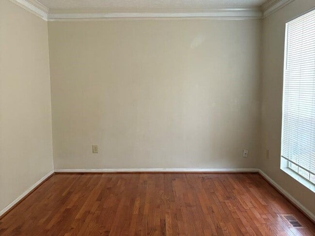 Photo - 4973 Windsor Downs Ln