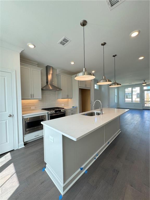 Building Photo - 1112 Larkin Dr