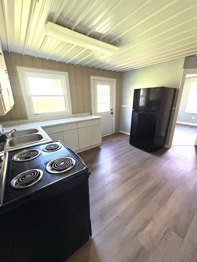 Photo - Charming 3BR Rental Close to Downtown Glasgow!