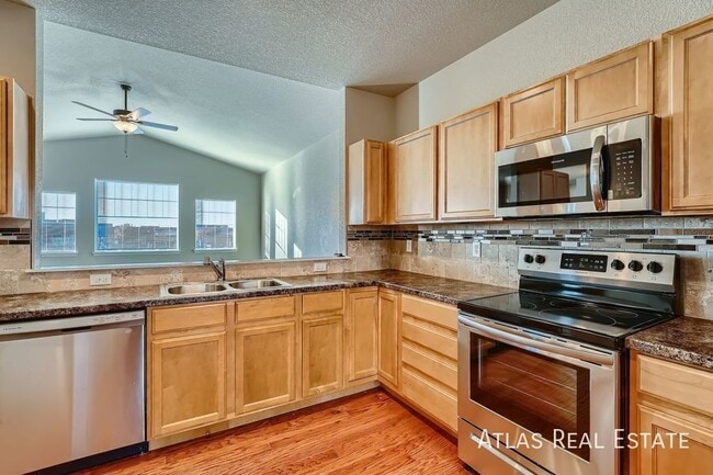Photo - 708 Finch Dr