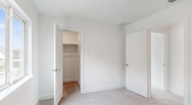 Photo - 21623 Lampeter River Ln