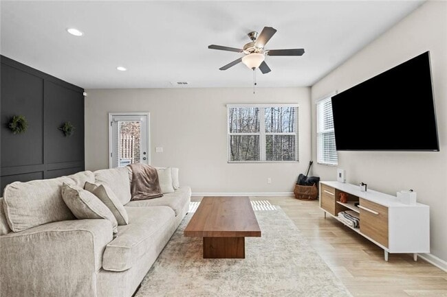 Photo - 2830 Ridgeview Dr