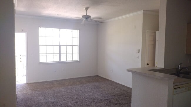 2 Bed/1 Bath Apartment within Madison at M... - 2 Bed/1 Bath Apartment within Madison at M...