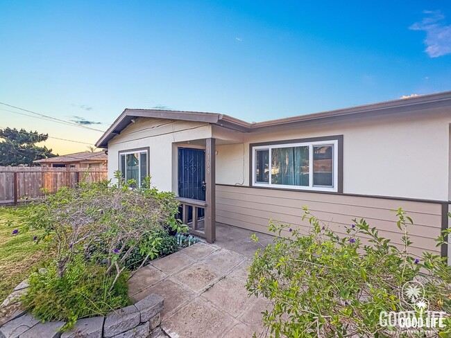 Photo - Coastal Charm Meets Modern Living in Beautiful Encinitas