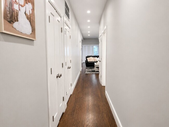 Photo - 7 Langford Park Unit 2
