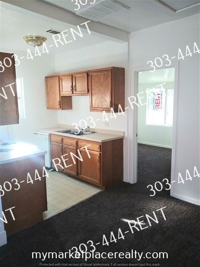 Photo - 2 Bedroom 1 Bath Denver - Centrally Located!