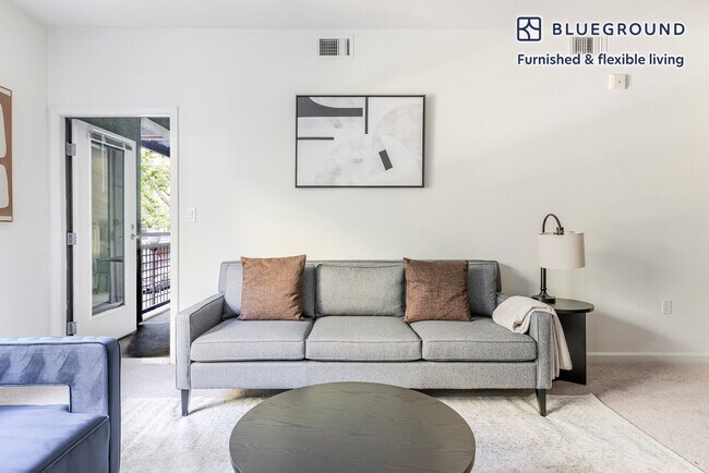 Photo - 754 The Alameda Unidad FL2-ID1972