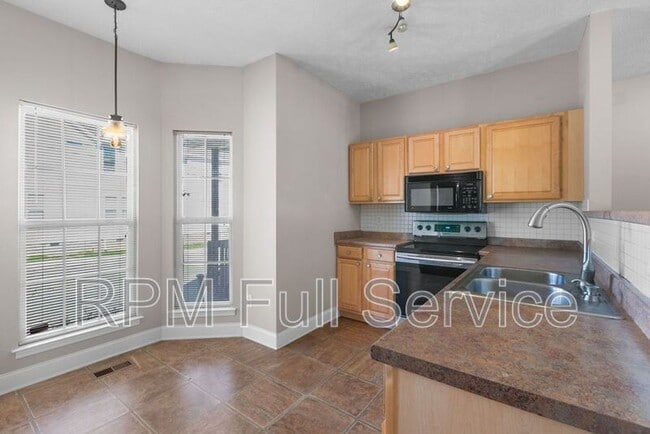 Photo - 3013 Clare Ave