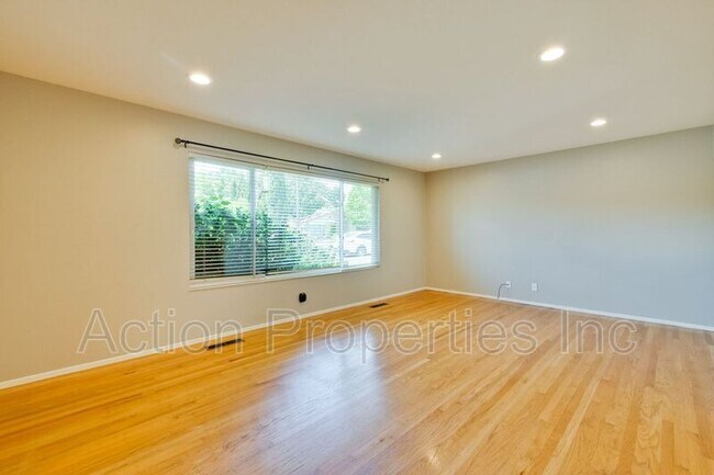 Photo - 95 Starr Way