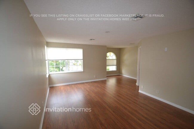 Photo - 9404 NW 8th Cir