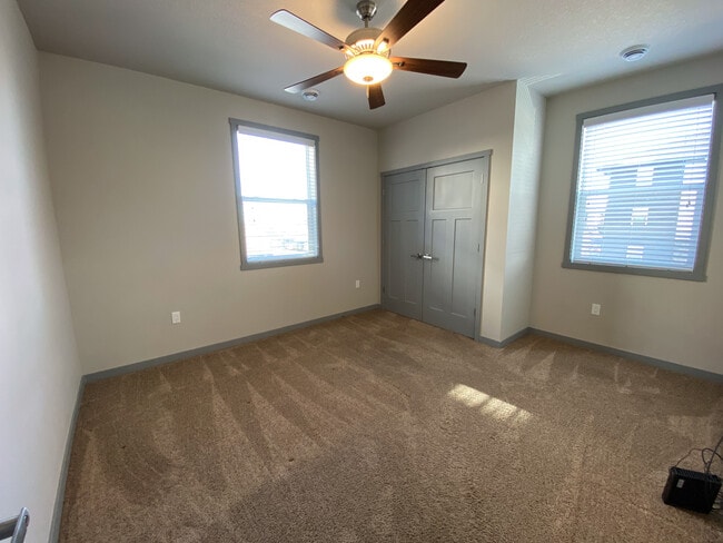 1B Bedroom