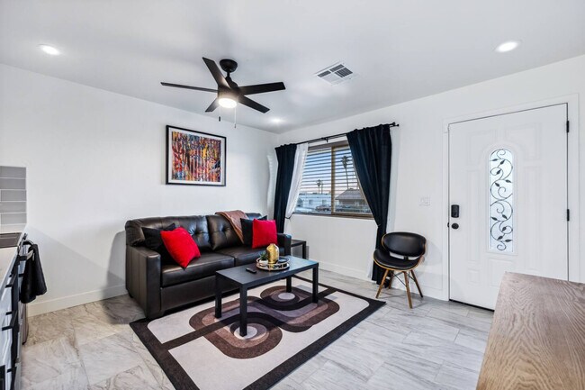 Photo - 131 Mescal Loop