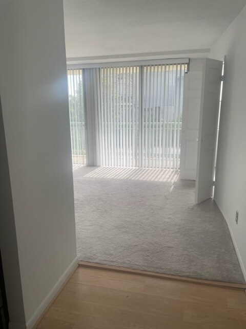 Entrance - 501 Slaters Ln Condo Unit 310