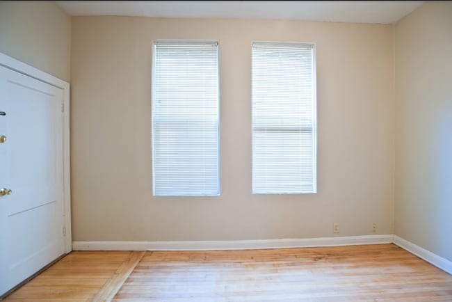 Photo - 1 BD/1BA w Heat near Brady