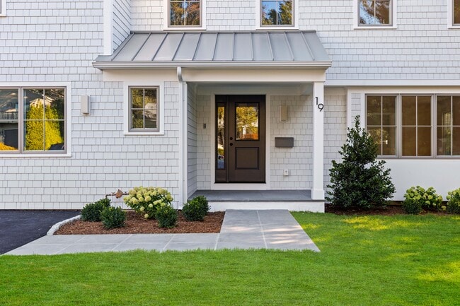 Photo - 19 Highland Park Pl