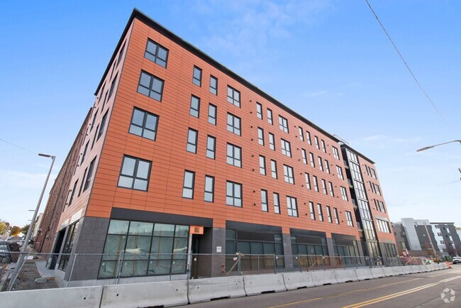 Building Photo - South Boston 1 Bed Available now - Half Br... Rental