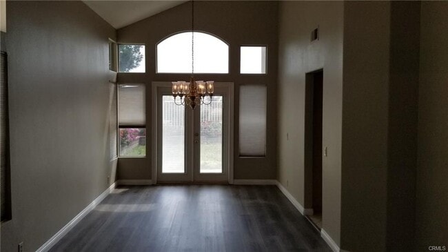 Photo - 424 Dylan Dr