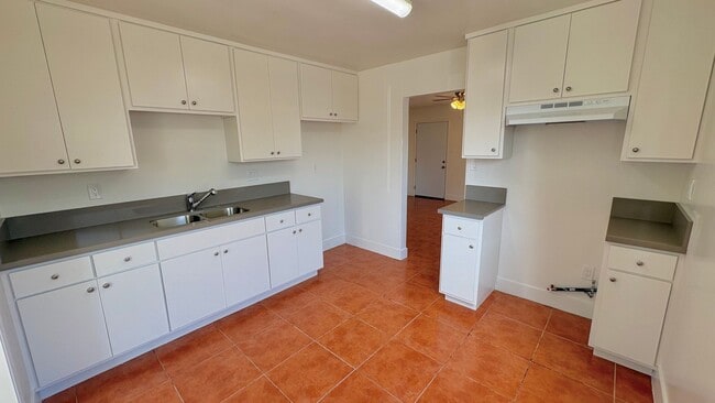 Photo - 15007-09 Freeman Ave. Unit 15007