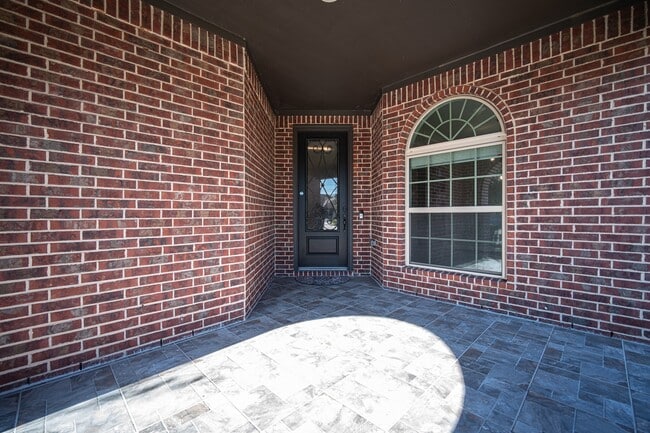 Photo - 5802 Caper Shores Ln