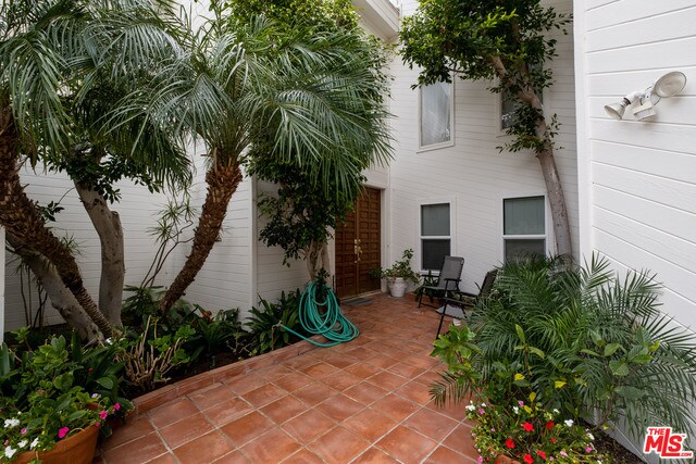 Photo - 3619 Malibu Country Dr