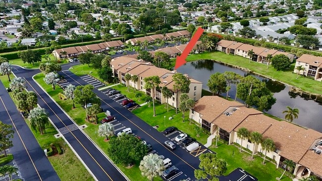 627 Sea Pine Way Unidad C2