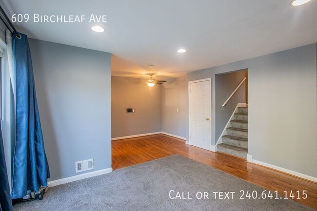 Photo - 609 Birchleaf Ave