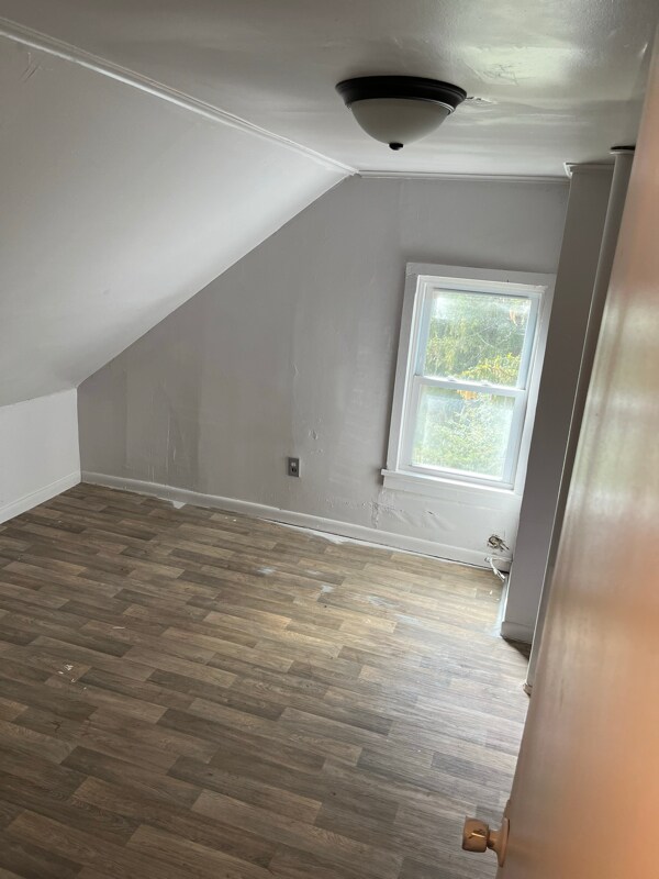 Photo - 117 N 1st St