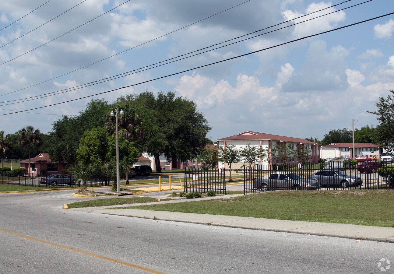 Photo - Azalea Gardens