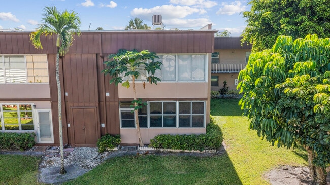 Photo - 344 Piedmont Trail